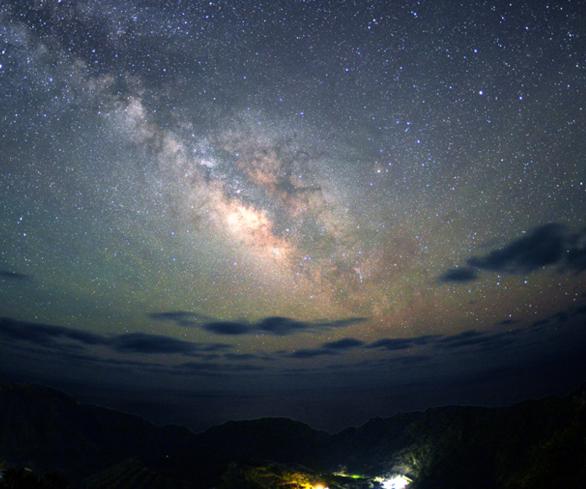 現在篠原ともえが知的美人になった理由と小惑星シノハラ命名経緯