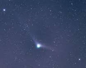 カタリナ彗星の見頃時期と見え方は肉眼でもほうき星を観測可能？