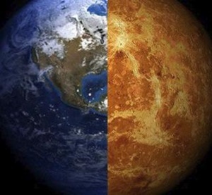 金星の大気（雲の中）に観測史上初の地球外生命体発見の可能性か