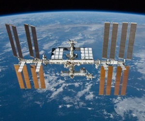 ISS国際宇宙ステーションの軌道高度と滞在した日本人宇宙飛行士数