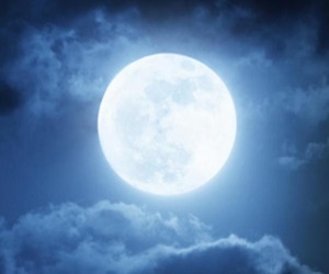 スーパームーンの今後の日本観測予定と個性豊かな満月の呼び方