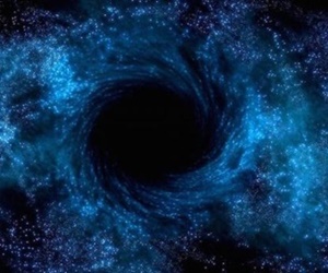 ブラックホールは実在しない？一般相対性理論から導き出された代替天体の可能性